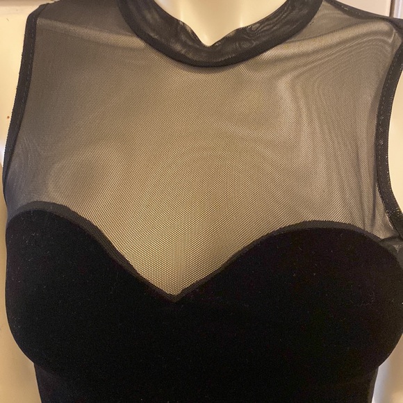 Shorts romper - Picture 4 of 8